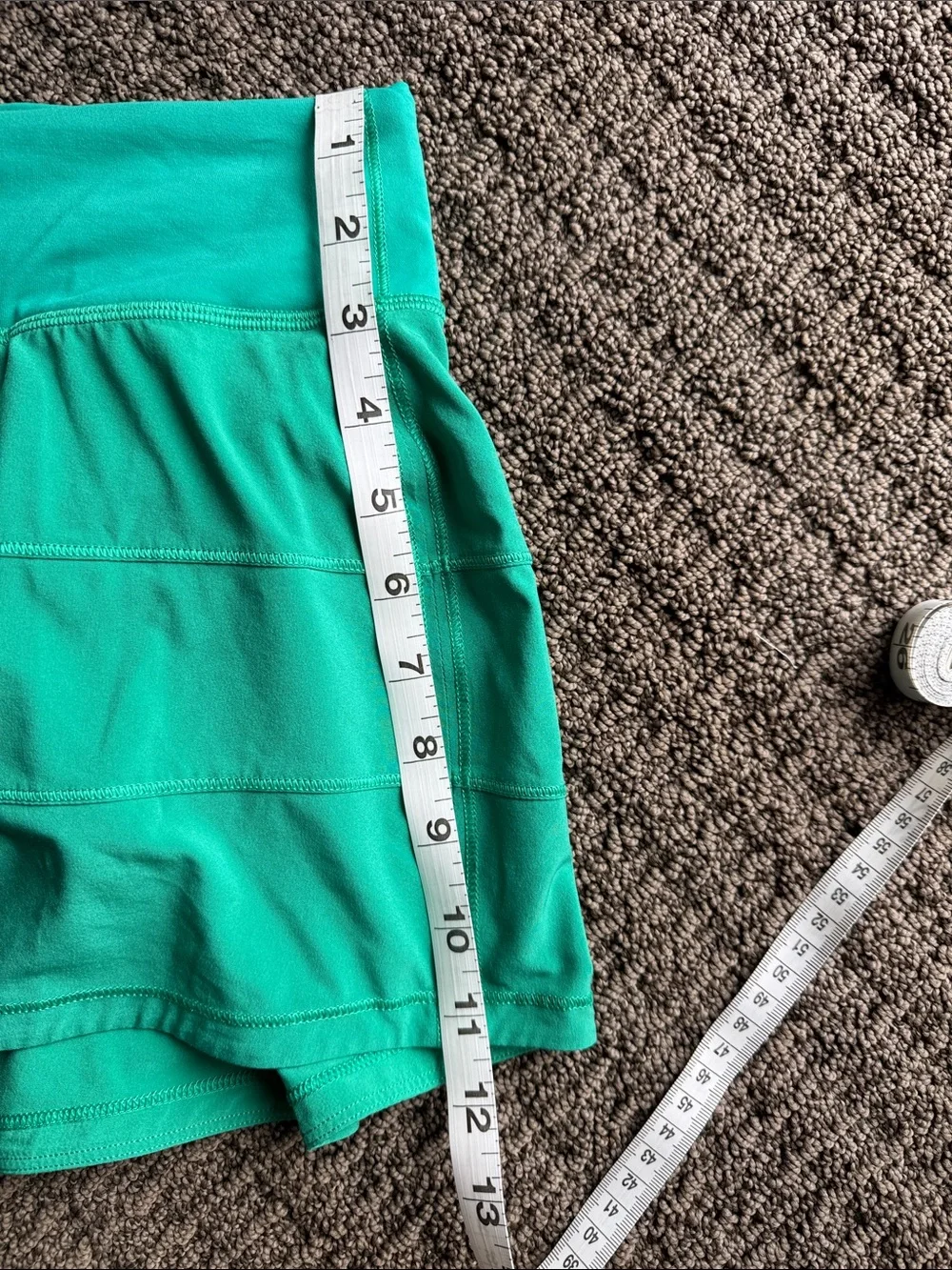 Lululemon Green Women's Athletic/Tennis Skort